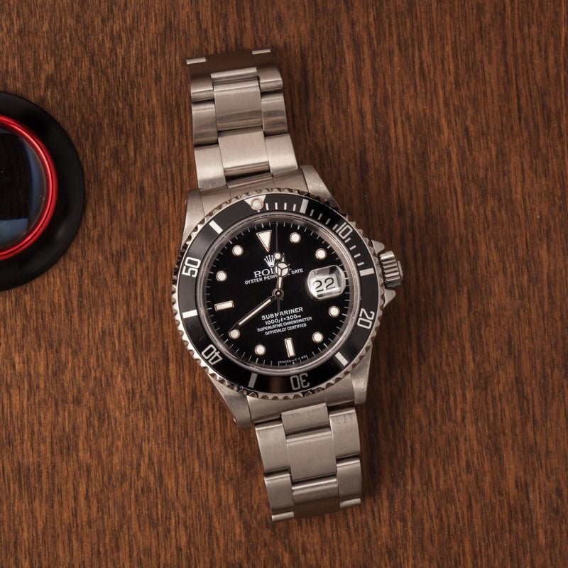 Used Rolex Submariner 16610 Black Bezel